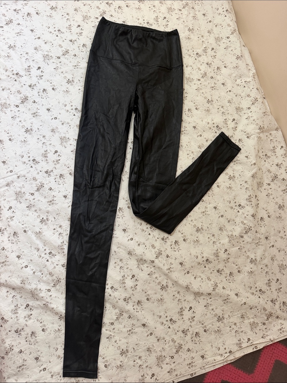 Wilfred Black Faux Leather High-Waist Leggings